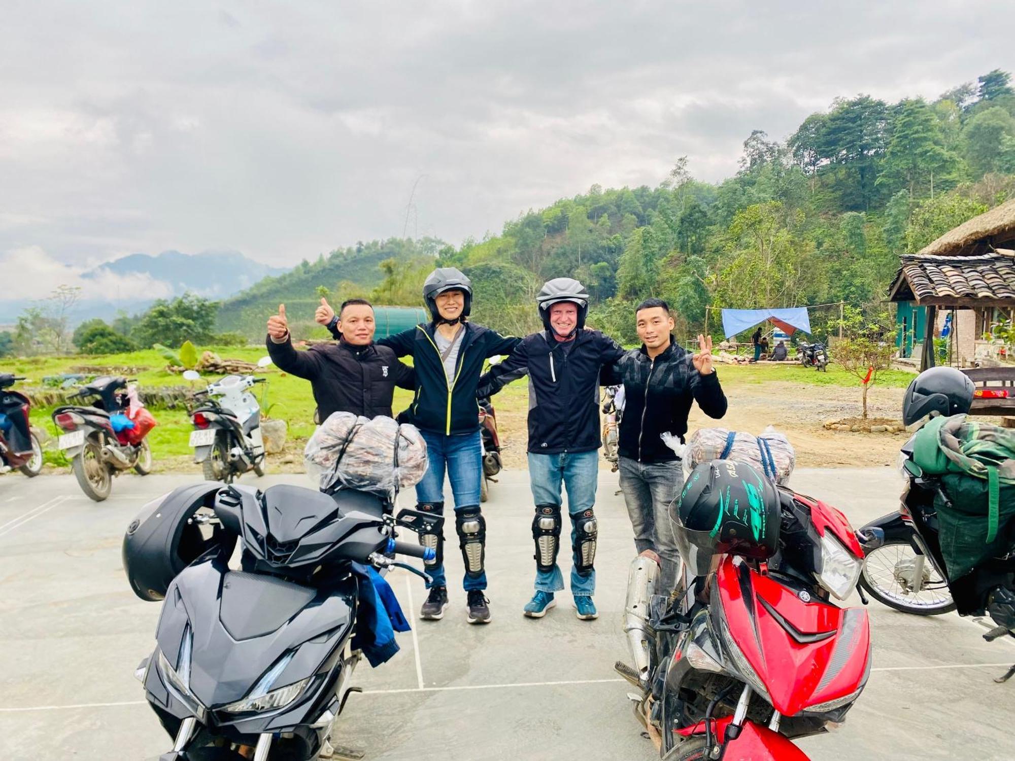 Ban Bang Ecolodge Tours & Motorbike Rental Ha Giang Dış mekan fotoğraf