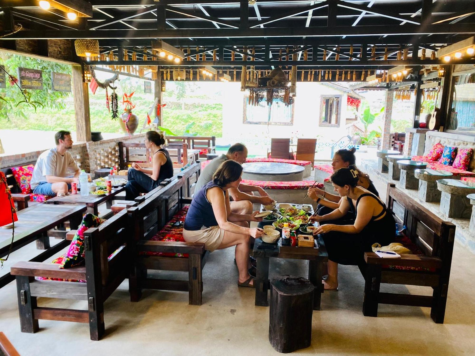 Ban Bang Ecolodge Tours & Motorbike Rental Ha Giang Dış mekan fotoğraf