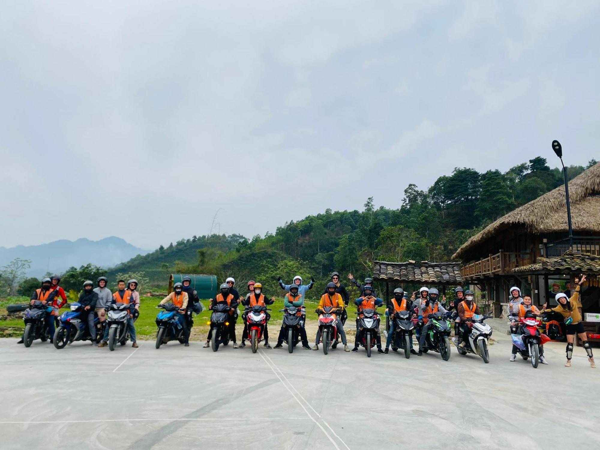 Ban Bang Ecolodge Tours & Motorbike Rental Ha Giang Dış mekan fotoğraf