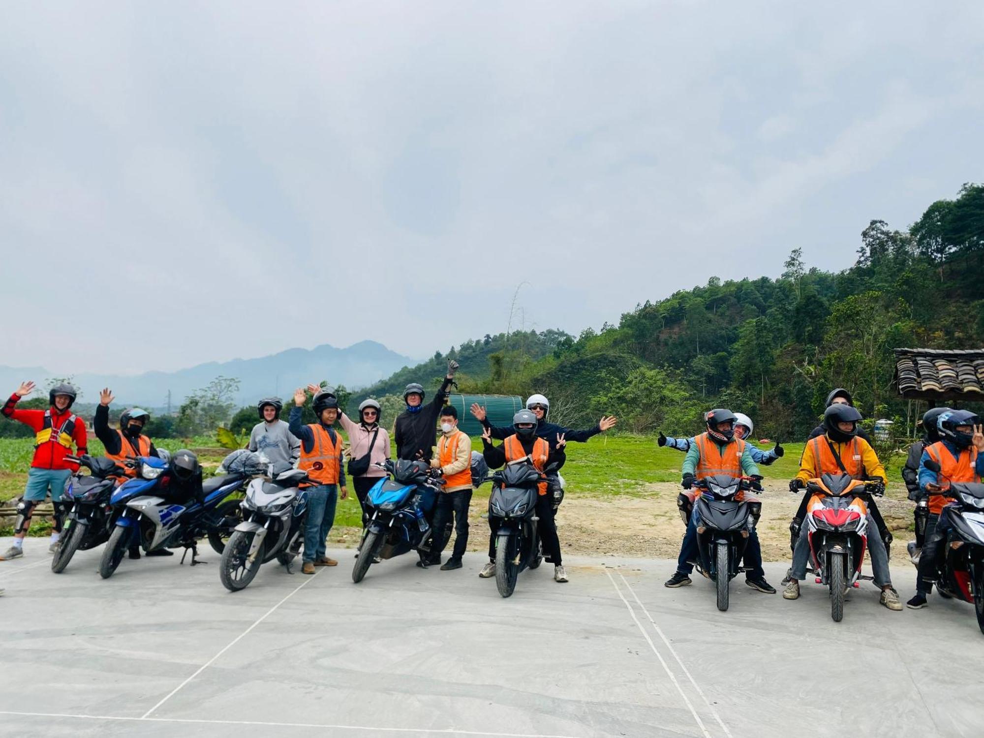 Ban Bang Ecolodge Tours & Motorbike Rental Ha Giang Dış mekan fotoğraf