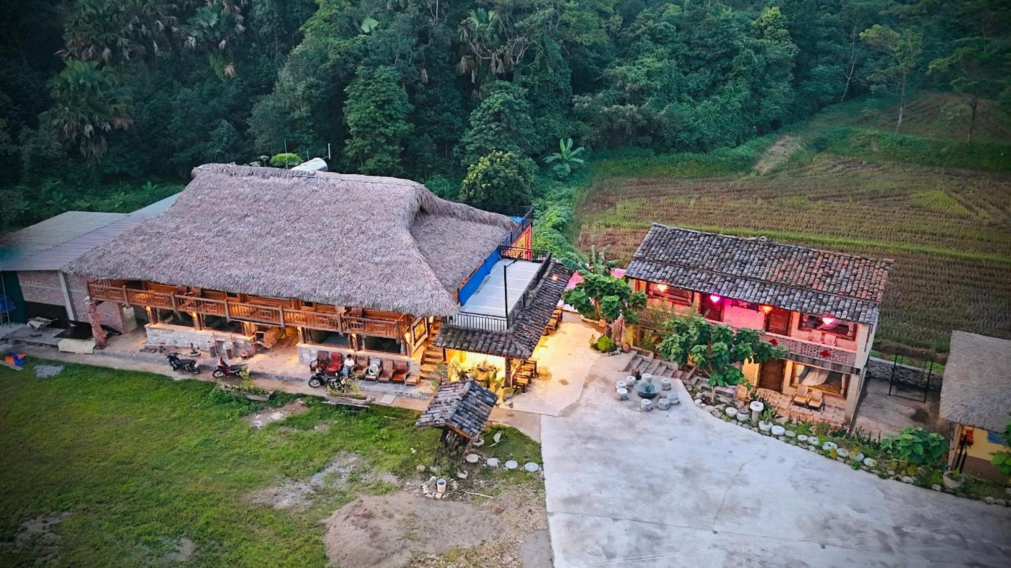 Ban Bang Ecolodge Tours & Motorbike Rental Ha Giang Dış mekan fotoğraf