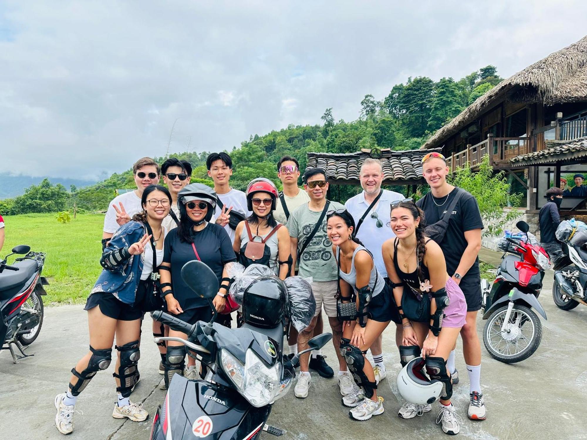 Ban Bang Ecolodge Tours & Motorbike Rental Ha Giang Dış mekan fotoğraf
